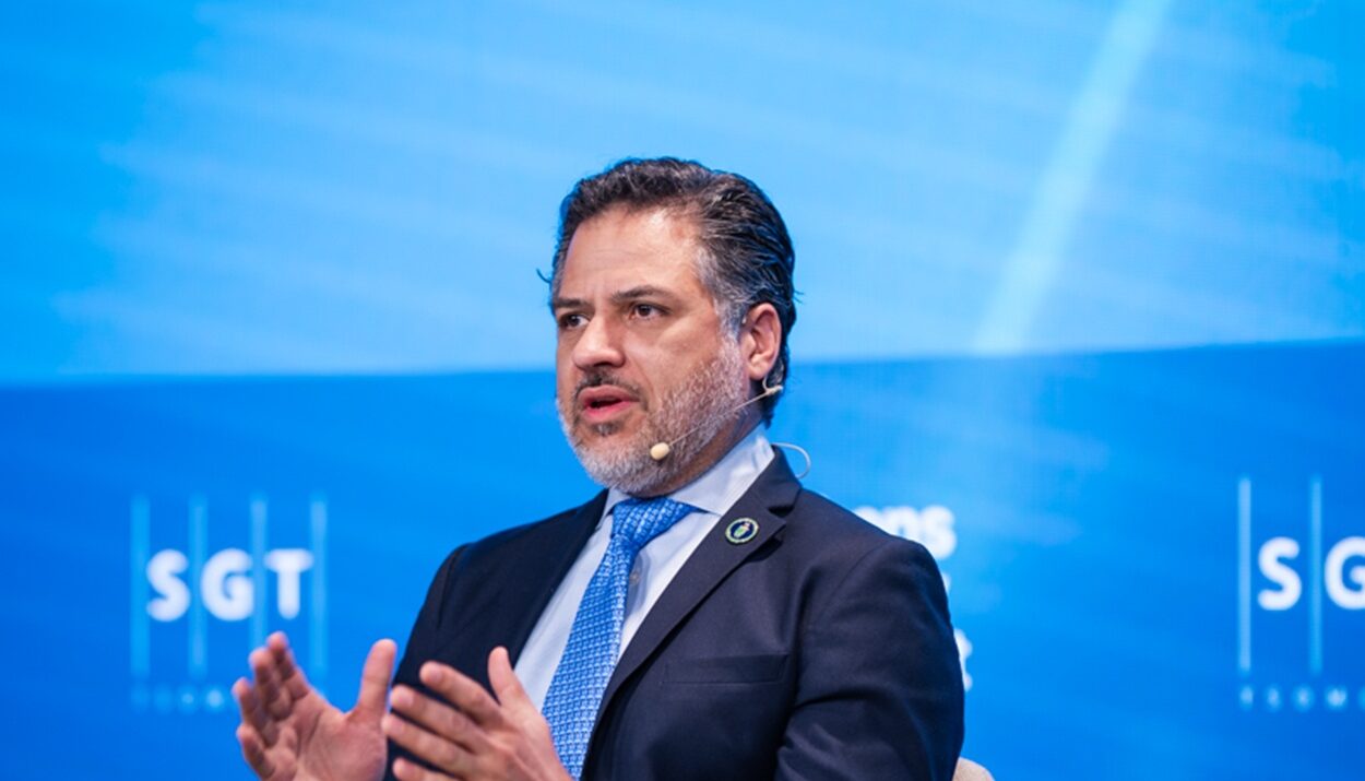 O Ειδικός Απεσταλμένος του Υπουργείου Ενέργειας των ΗΠΑ Τζόσουα Βολζ © ΔΤ