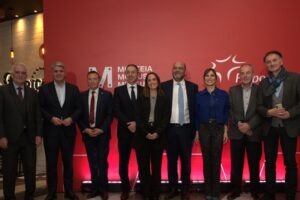 ead of Corporate Communications Department at Fraport Greece, Mr Savvas Karagiannis, President, Development Office of the Region of Central Macedonia, Mr Thanos Begas, Chairman of the Management Board of MOMUS, Mr Epameinondas Christofilopoulos, Fraport Greece Chief Operating Officer (COO), Mr Panagiotis Spyratos, General Director of MOMUS, Mrs Fani Tsatsaia, Deputy Minister of Culture responsible for Contemporary Culture, Mr Iason Fotilas, Deputy Governor of Tourism, Mrs Vicky Hatzivassiliou, Deputy Governor of Culture and Sports, Mr Christos Mittas and Deputy Mayor for Culture, Tourism Development and Intermunicipal Cooperation, Mr Vasileios Gakis © ΔΤ