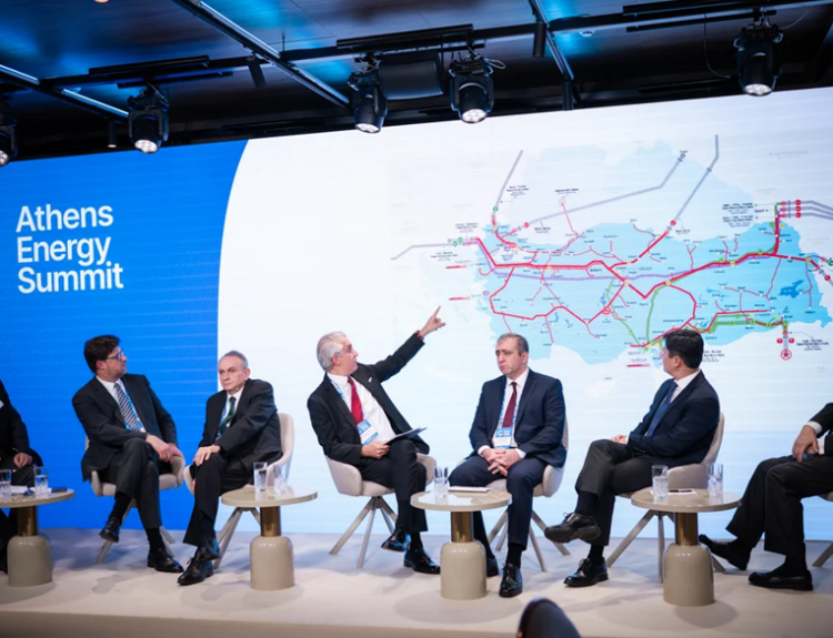 Από αριστερά: Μιχαήλ Β. Χριστίδης, Πρέσβης ε.τ. και Co-Chair του Organizing Committee του Balkans & Black Sea Forum - Andrei Popov, Πρέσβης της Μολδαβίας - Valentin Poriazov, Πρέσβης Βουλγαρίας - Çağatay Erciyes, Πρέσβης της Τουρκίας - Arif Mammadov, Πρέσβης Αζερμπαϊτζάν - Timur Sultangozhin, Πρέσβης Καζακστάν - Κώστας Σταμπολής, Πρόεδρος και Εκτελεστικός Διευθυντής του ΙΕΝΕ © ΔΤ/Aphroditi Houlaki