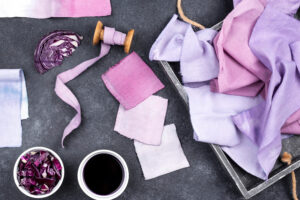 Η διαχείριση των κλωστοϋφαντουργικών προϊόντων μπαίνει σε νέο θεσμικό πλαίσιο το 2026 © freepik