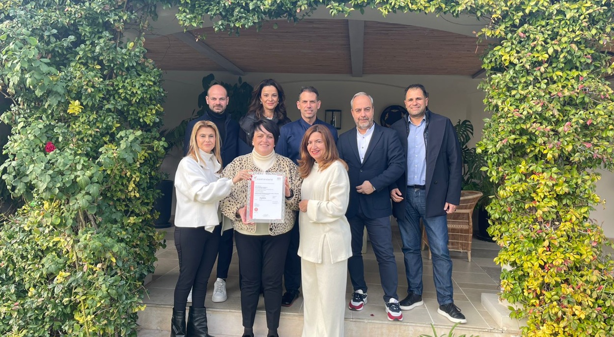 Η TÜV AUSTRIA Hellas ανακοίνωσε ότι απονέμει στο Golf Privé την πιστοποίηση "No Food Waste" © golfprive.gr