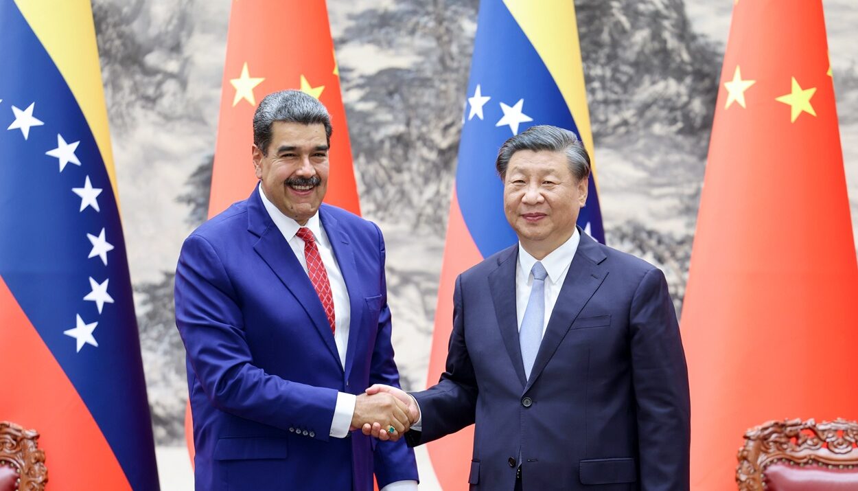 ΜΑΔΟΥΡΟ ΣΙ ΤΖΙΝΠΙΝΓΚ