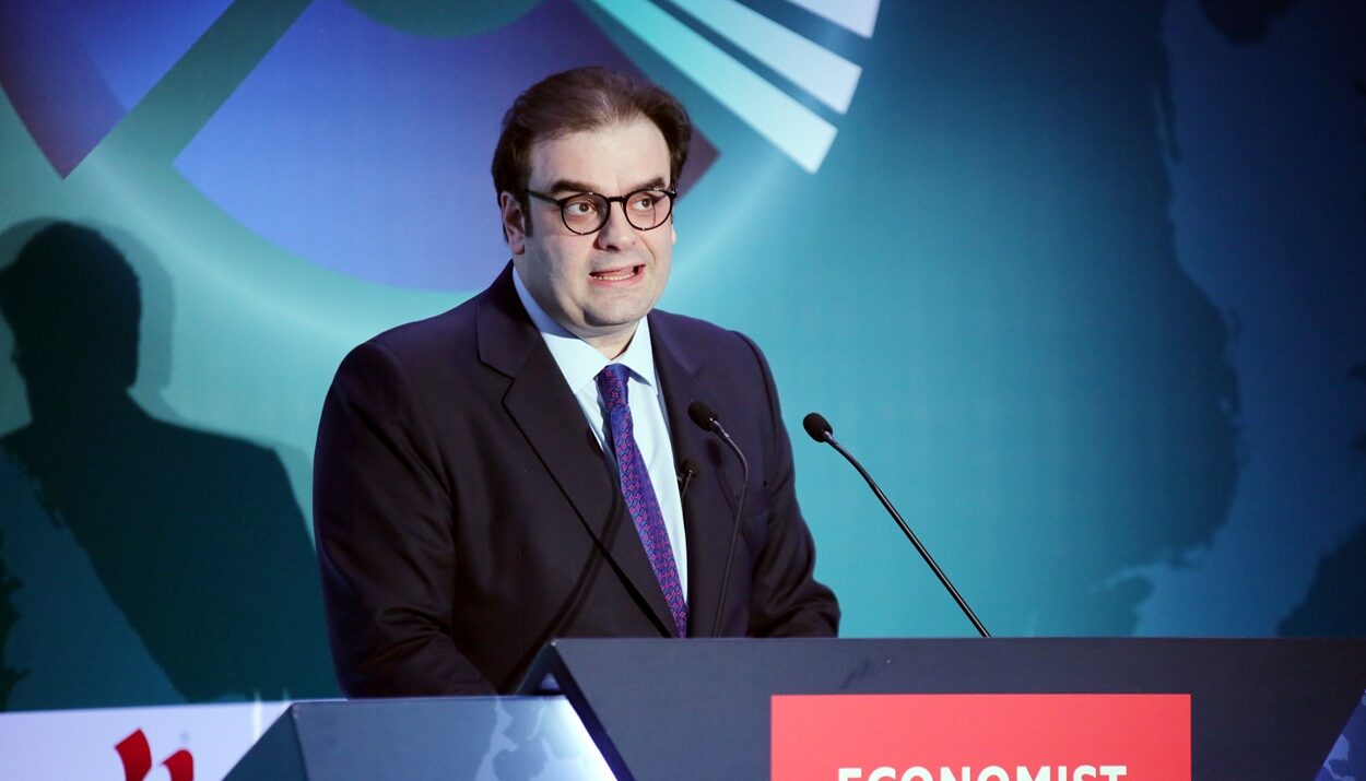 Ο ΚΥΡΙΑΚΟΣ ΠΙΕΡΡΑΚΑΚΗΣ