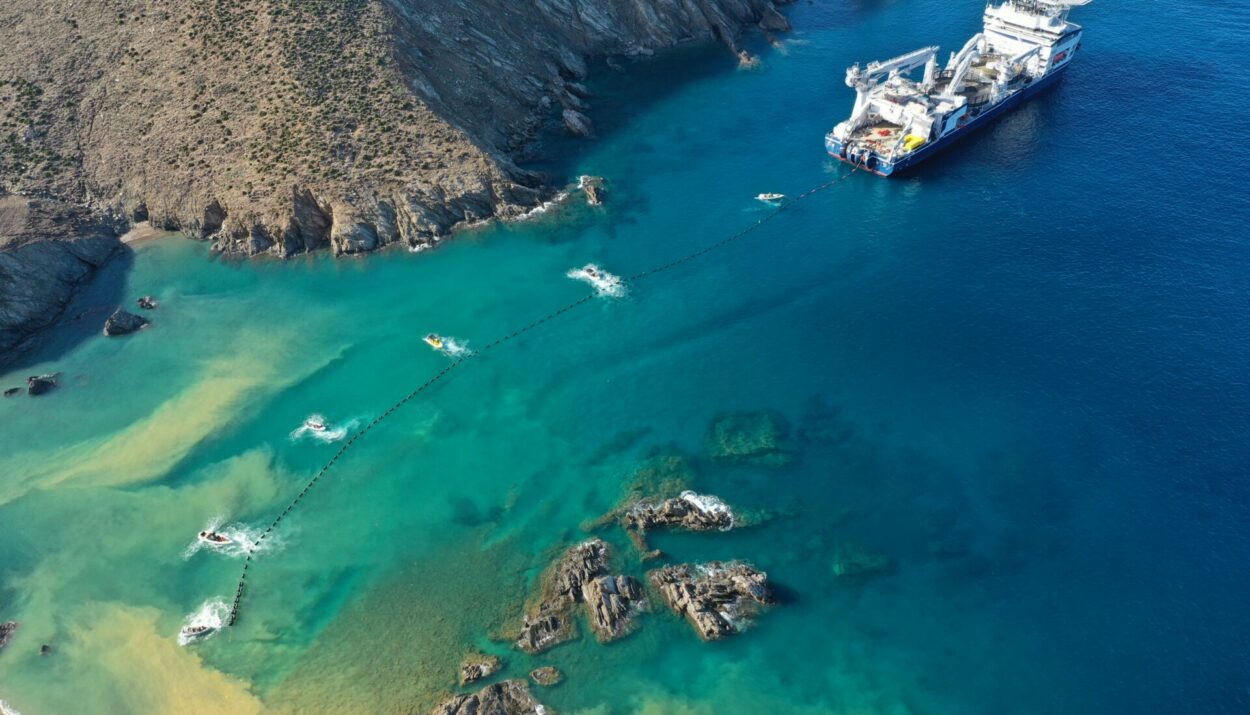 ΔΙΑΣΥΝΔΕΣΕΙΣ, ΑΔΜΗΕ