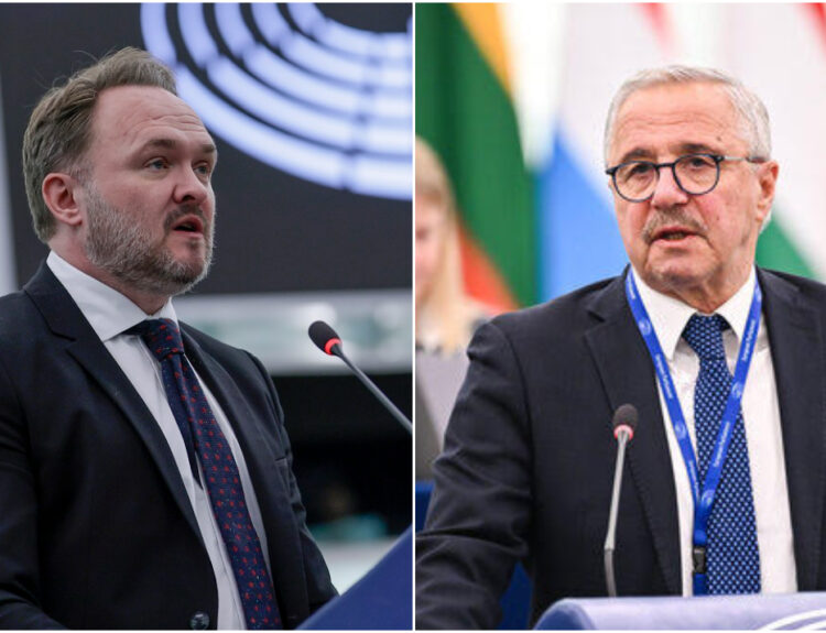 ΜΑΝΙΑΤΗΣ ΚΑΙ ΓΙΟΡΓΚΕΝΣΕΝ