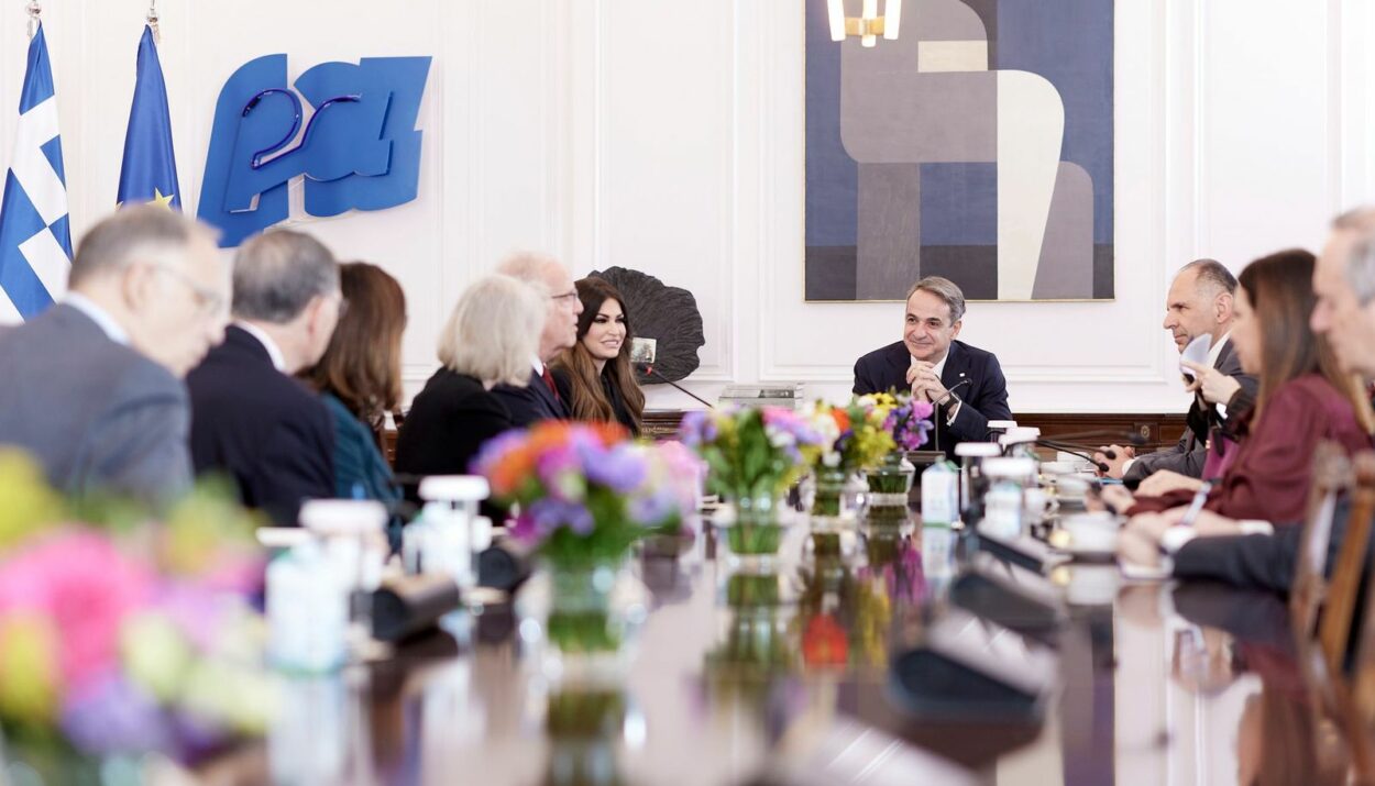 Συνάντηση του Πρωθυπουργού Κυριάκου Μητσοτάκη με αντιπροσωπεία του Κογκρέσου των ΗΠΑ © ΔΤ