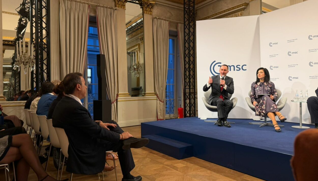 Διάσκεψη Μονάχου: Έπαινοι από κυβέρνηση Τραμπ στην Ελλάδα για Κάθετο Διάδρομο © ΥΠΕΝ