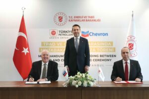 ΑΛΠΑΡΣΑΝ ΜΠΑΙΡΑΚΤΑΡ