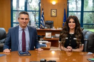 ΧΡΙΣΤΟΣ ΔΗΜΑΣ, ΚΙΜΠΕΡΛΙ ΓΚΙΛΦΟΙΛ