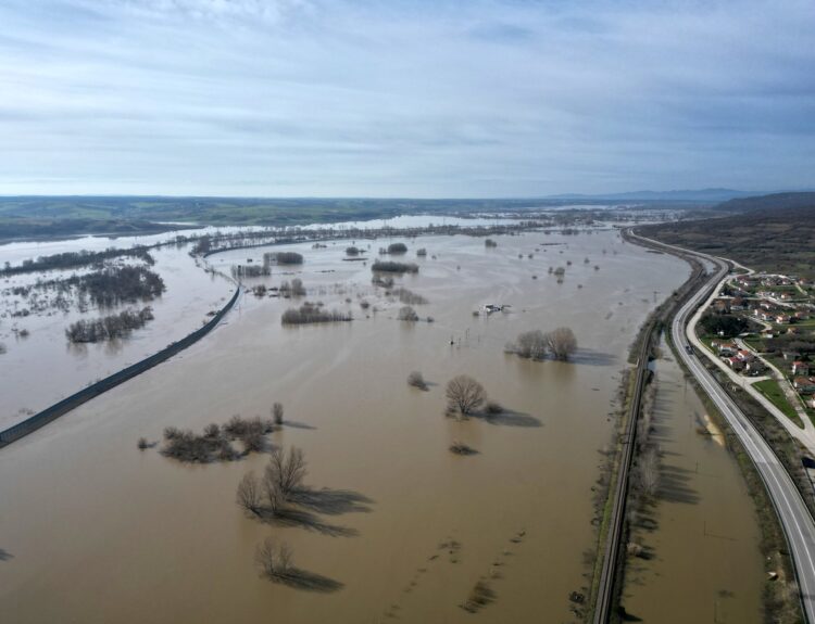 ΠΛΗΜΜΥΡΕΣ ΣΤΟΝ ΕΒΡΟ