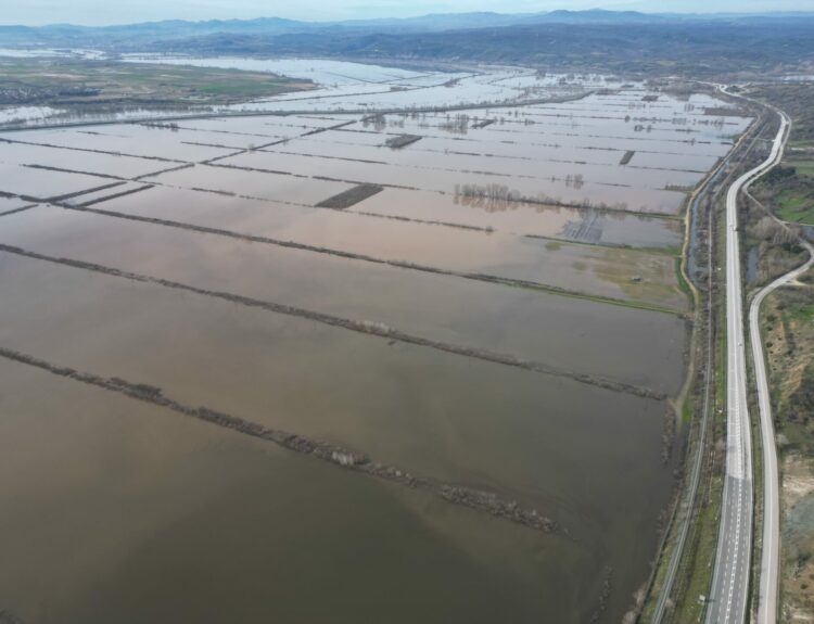 ΠΛΗΜΜΥΡΕΣ ΣΤΟΝ ΕΒΡΟ
