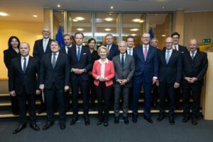 Αντιπροσωπεία της BusinessEurope σε συνάντηση με την πρόεδρο της Ευρωπαϊκής Επιτροπής Ούρσουλα φον ντερ Λάιεν στις Βρυξέλλες, με τη συμμετοχή της Ράνιας Αικατερινάρη εκ μέρους του ΣΕΒ, στο επίκεντρο της συζήτησης η ανταγωνιστικότητα της ευρωπαϊκής βιομηχανίας και το ενεργειακό κόστος