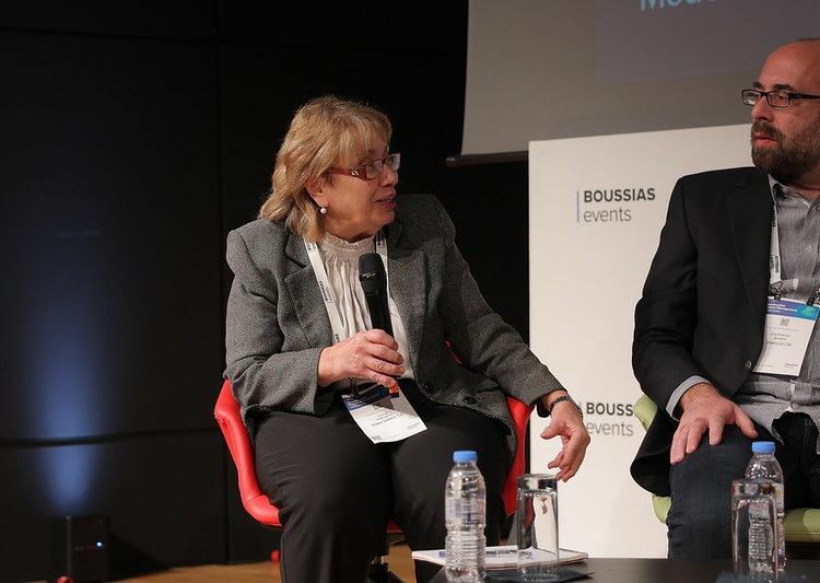 ΓΙΟΥΛΑ ΤΣΙΚΝΑΚΟΥ, ΤΕΡΝΑ ΕΝΕΡΓΕΙΑΚΗ