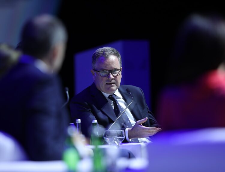 Ο RUSSEL HARDY, CEO ΤΗΣ VITOL