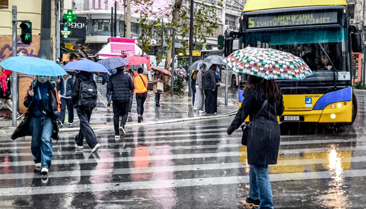 ΒΡΟΧΗ, ΚΑΚΟΚΑΙΡΙΑ ΣΤΗΝ ΑΘΗΝΑ