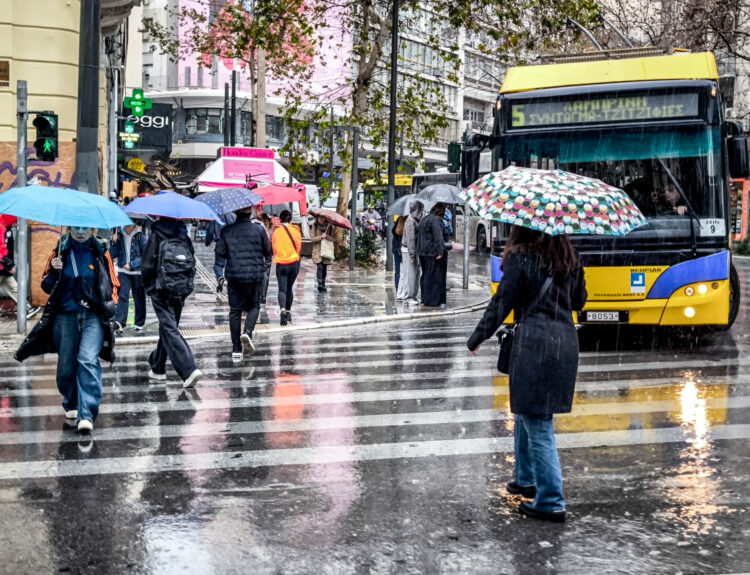 ΒΡΟΧΗ, ΚΑΚΟΚΑΙΡΙΑ ΣΤΗΝ ΑΘΗΝΑ