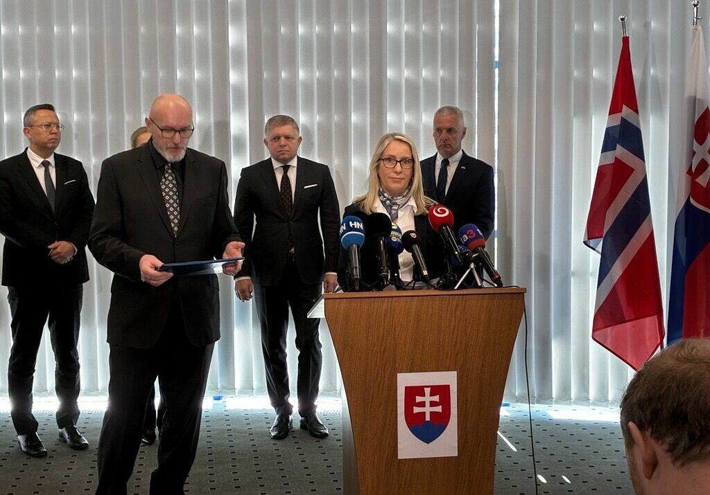 μνημόνιο κατανόησης μεταξύ της κυβέρνησης και της Norsk Hydro για την επανεκκίνηση της Slovalco