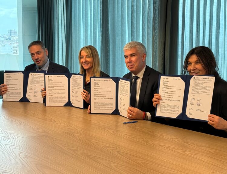 ΚΑΘΕΤΟΣ ΔΙΑΔΡΟΜΟΣ