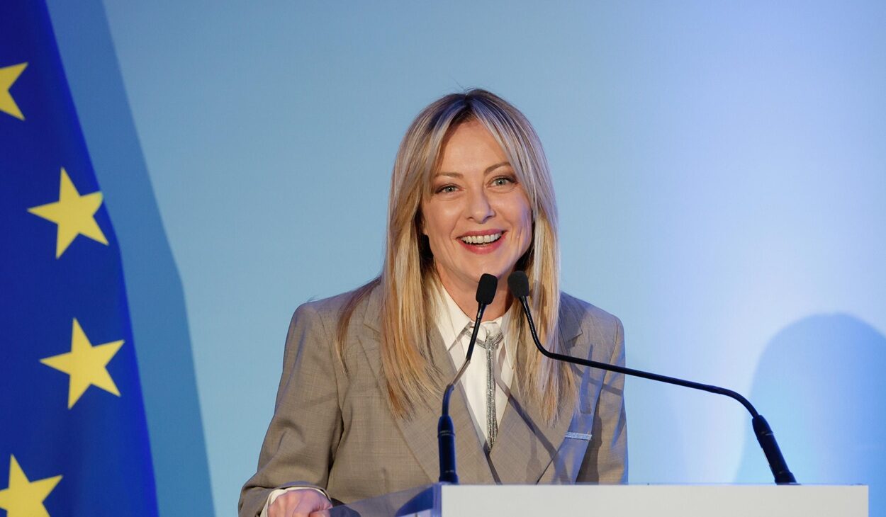 ΤΖΟΡΤΖΙΑ ΜΕΛΟΝΙ