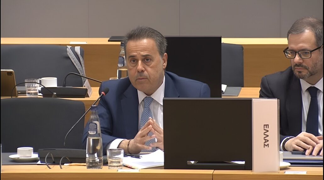 ΣΤΑΥΡΟΣ ΠΑΠΑΣΤΑΥΡΟΥ, ΝΙΚΟΣ ΤΣΑΦΟΣ