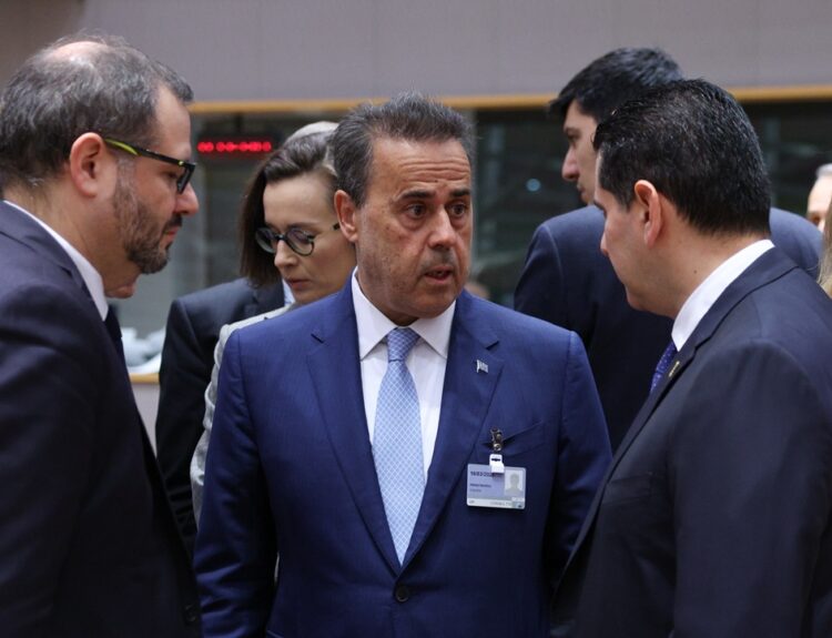 ΠΑΠΑΣΤΑΥΡΟΥ ΚΑΙ ΤΣΑΦΟΣ