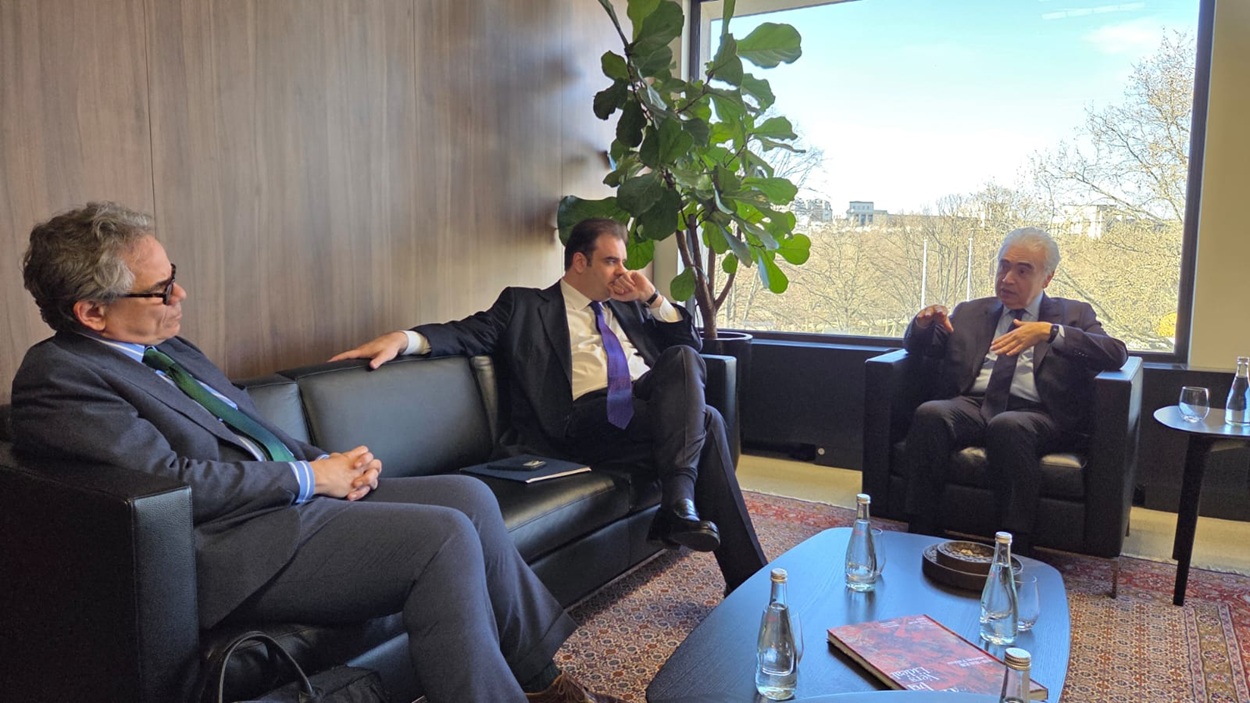 ΚΥΡΙΑΚΟΣ ΠΙΕΡΡΑΚΑΚΗΣ, ΦΑΤΙΧ ΜΠΙΡΟΛ