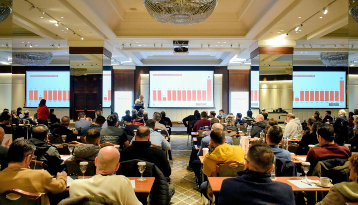 ΟΜΙΛΟΣ ΣΑΡΑΚΑΚΗ