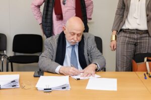 ΜΠΕΝΡΟΥΜΠΗ, ΜΕΤΚΑ