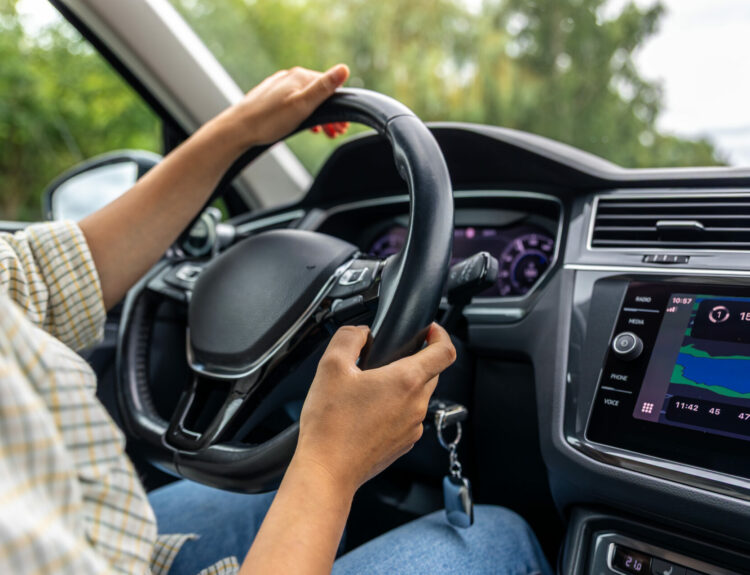 ΑΜΑΞΙ, ΟΔΗΓΗΣΗ, ΒΕΝΖΙΝΗ