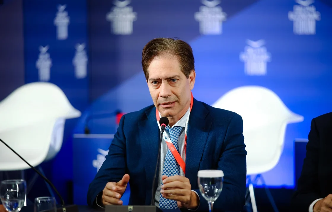 ΠΕΤΡΟΣ ΒΑΡΕΛΙΔΗΣ, ΥΠΕΝ