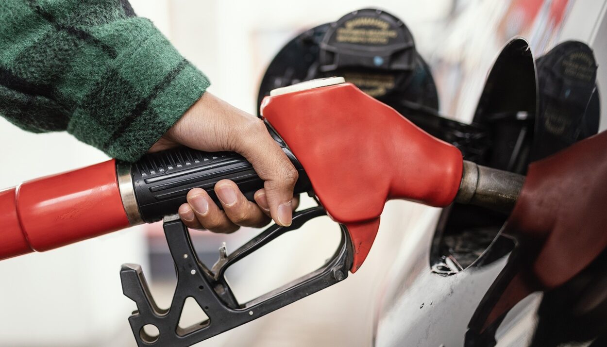 ΠΡΑΤΗΡΙΟ ΚΑΥΣΙΜΩΝ