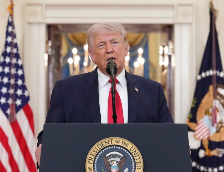 Ο ΝΤΟΝΑΛΝΤ ΤΡΑΜΠ