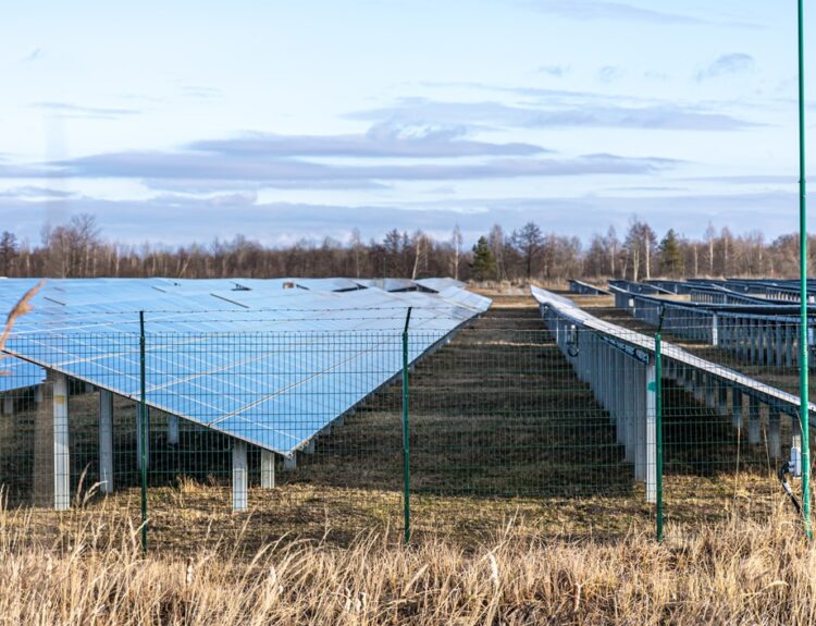 ΦΩΤΟΒΟΛΤΑΪΚΑ