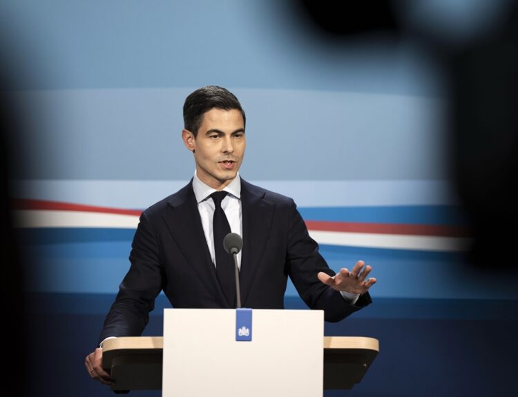 ΟΛΛΑΝΔΙΑ, ΡΟΜΠ ΓΙΕΤΕΝ