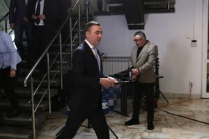 ΡΟΥΜΑΝΙΑ, ΥΠΕΝ