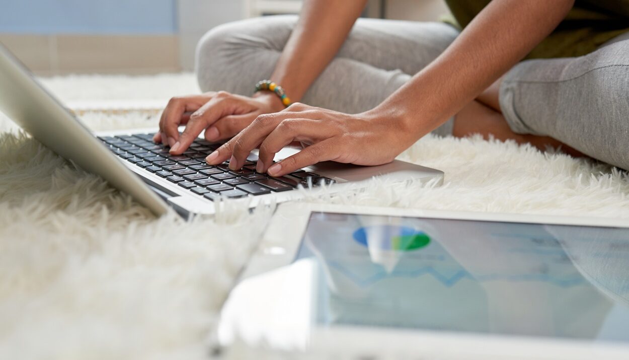 ΤΗΛΕΡΓΑΣΙΑ