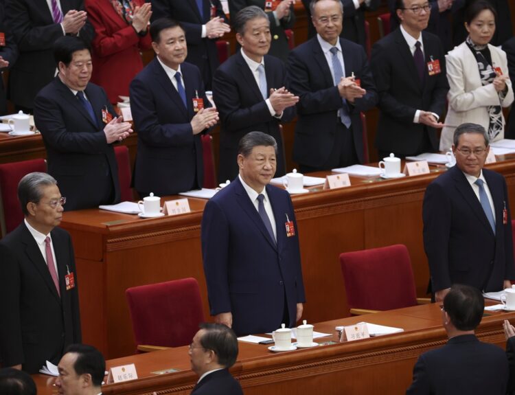 ΚΙΝΑ, ΣΙ ΤΖΙΝΠΙΝΓΚ