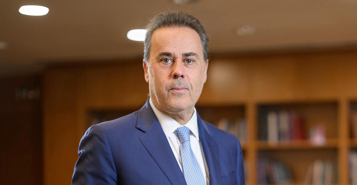 ΣΤΑΥΡΟΣ ΠΑΠΑΣΤΑΥΡΟΥ