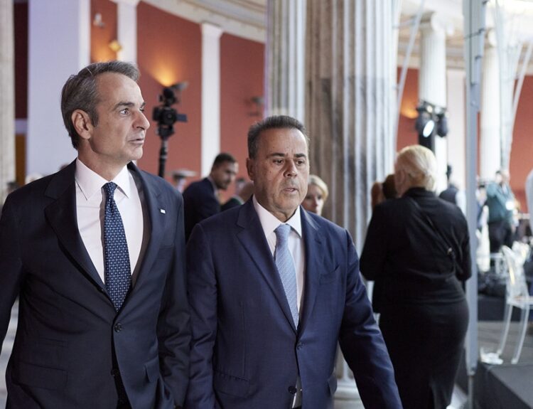 ΠΑΠΑΣΤΑΥΡΟΥ ΚΑΙ ΜΗΤΣΟΤΑΚΗΣ
