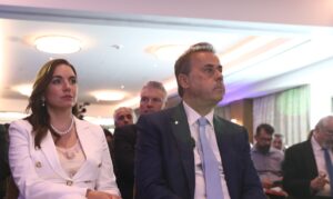 Παρουσίαση του Ειδικού Χωροταξικού Πλαισίου για τον Τουρισμό από την υπουργό Τουρισμού, Όλγα Κεφαλογιάννη, και τον υπουργό Περιβάλλοντος και Ενέργειας, Σταύρο Παπασταύρου © Eurokinissi / Δανάη Δαυλοπούλου