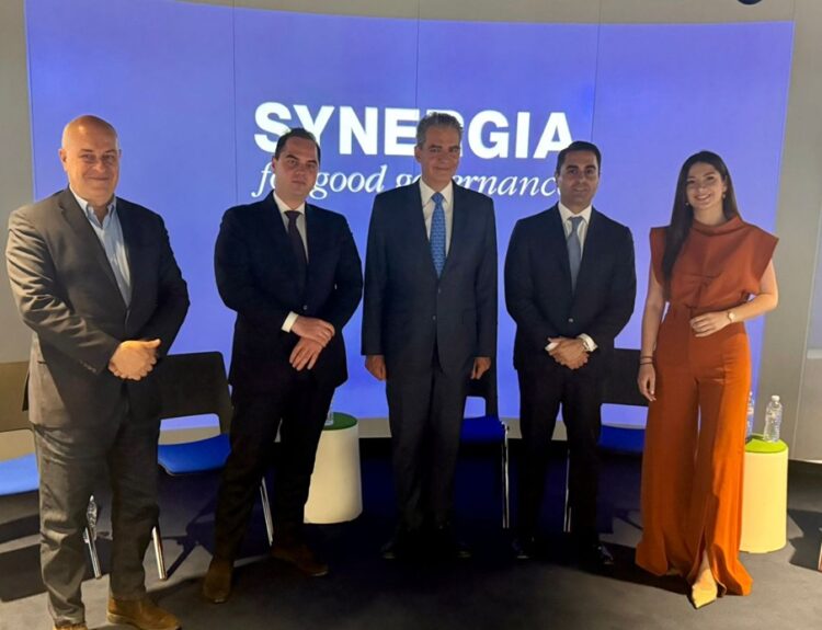 SYNERGIA