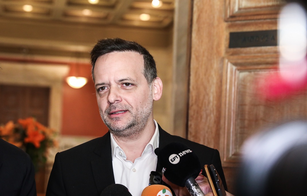 ΧΑΡΗΣ ΔΟΥΚΑΣ