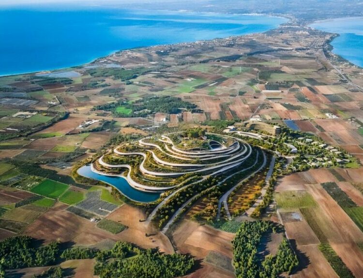 Ο Όμιλος AKTOR και η ONYX Τουριστική υπέγραψαν μνημόνιο συνεργασίας για την κατασκευή ενός σύνθετου τουριστικού συγκροτήματος υψηλών προδιαγραφών στη Σάνη Χαλκιδικής © Όμιλος AKTOR