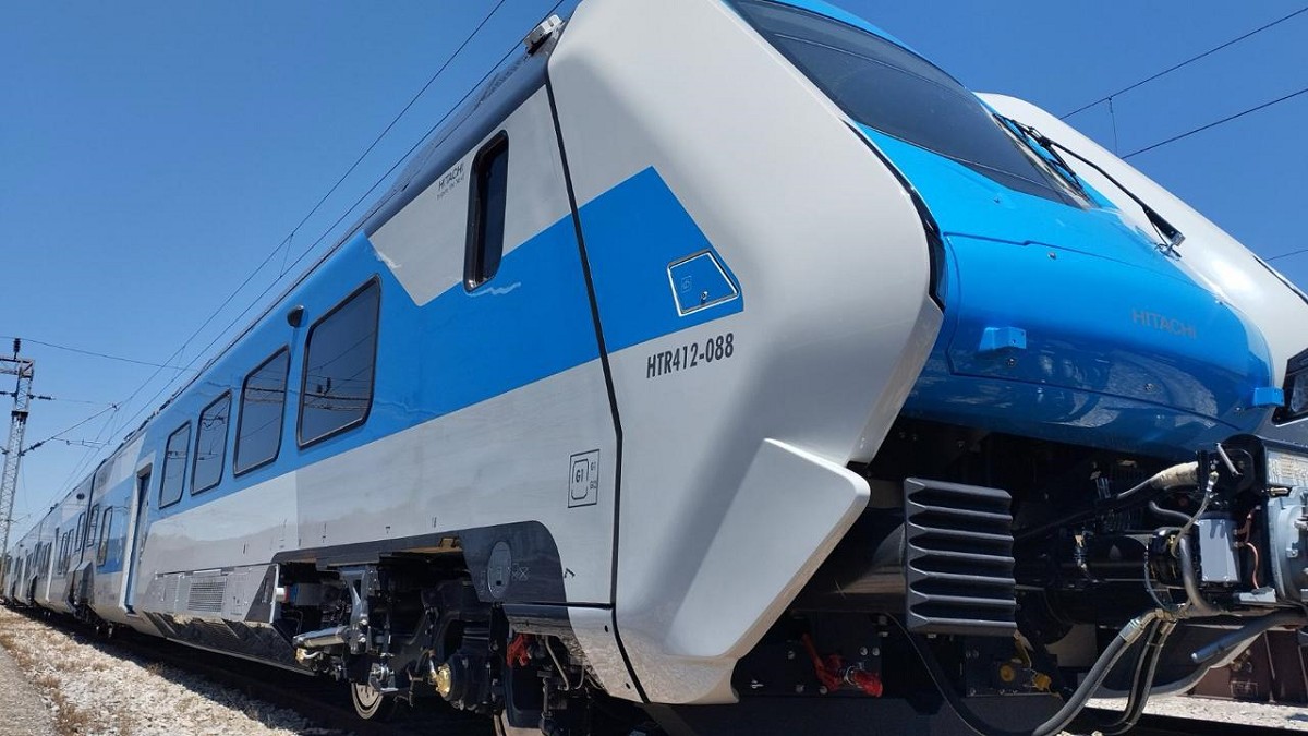 Blues Intercity στη Θεσσαλονίκη © Ηellenic Train