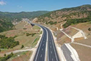 Ολοκληρώθηκε ο Ε65 © ΓΕΚ ΤΕΡΝΑ