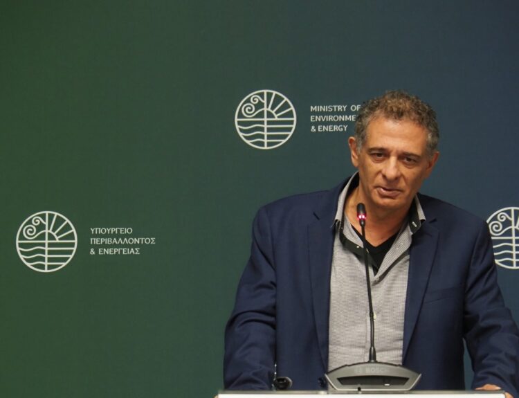 Δρ. Πέτρος Τζεφέρης, Γενικός Διευθυντής Ορυκτών Πρώτων Υλών, Υπουργείου Περιβάλλοντος