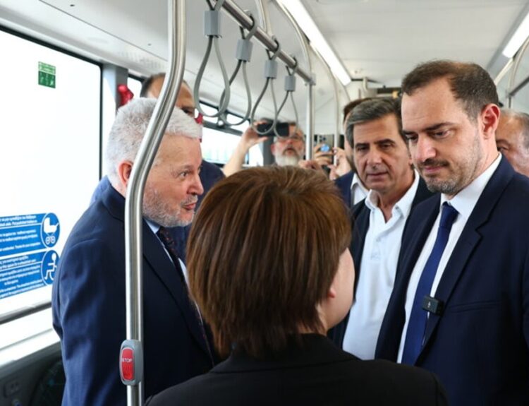 Εκδήλωση του ΟΑΣΘ την παραλαβή των 50 νέων λεωφορείων παρουσία του αναπληρωτή Υπουργού Υποδομών και Μεταφορών Γιώργου Κώτσηρα