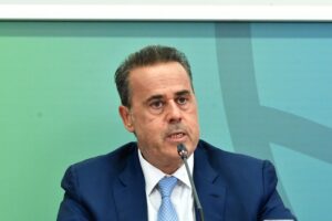 ΣΤΑΥΡΟΣ ΠΑΠΑΣΤΑΥΡΟΥ