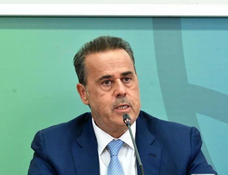 ΣΤΑΥΡΟΣ ΠΑΠΑΣΤΑΥΡΟΥ