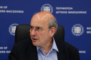 ΚΩΣΤΗΣ ΧΑΤΖΗΔΑΚΗΣ
